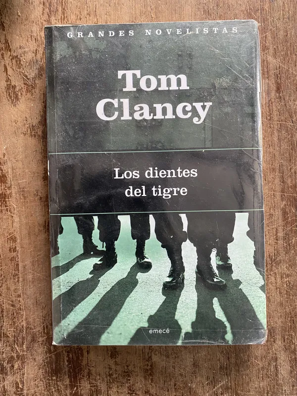 Los dientes del tigre - Clancy Tom (5f7)