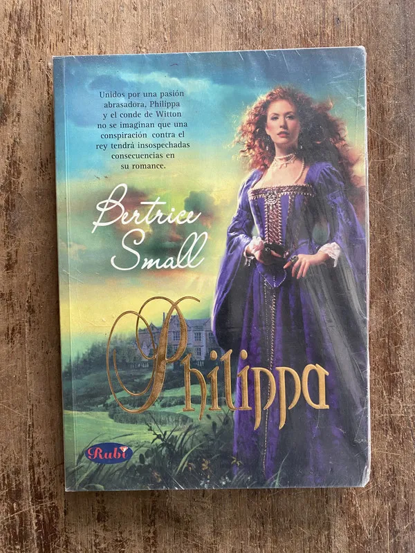 Philippa - Small Bertrice (5o2)