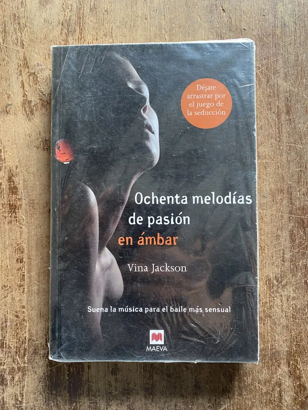 Ochenta melodias de pasion en ambar - Jackson, Vina (5o6)