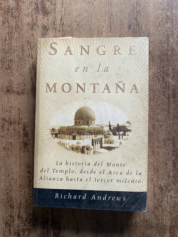 Sangre en la Montaña - Andrews, Richard (5o5)