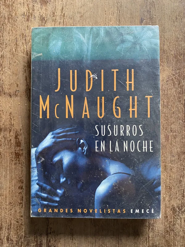 Susurros en la noche - McNaught, Judith (5o5)