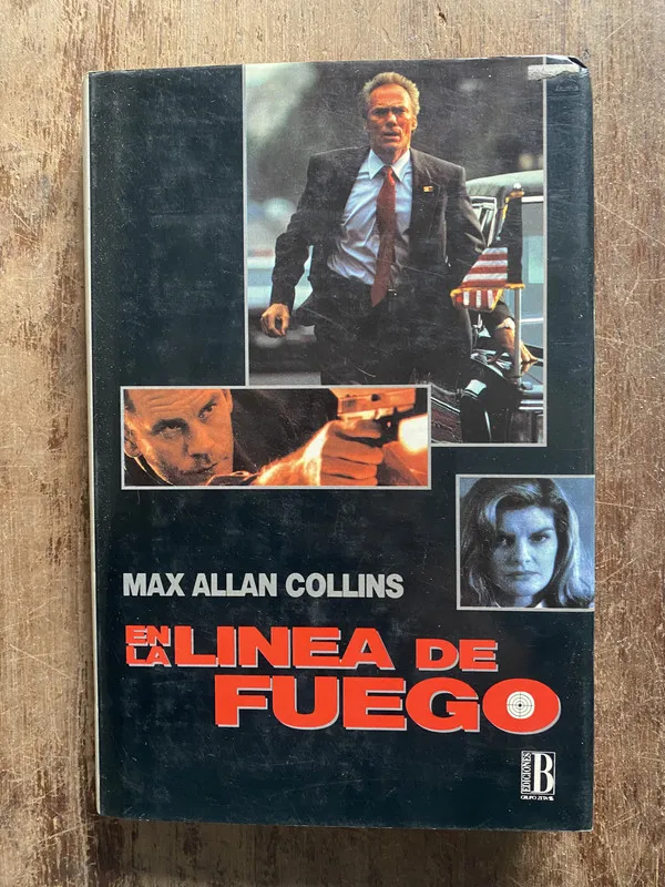 En la linea de fuego - Collins, Max Allan (5o4)