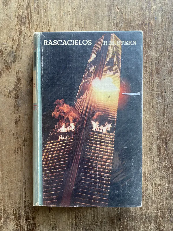Rascacielos - Stern, R. M. (5e3)
