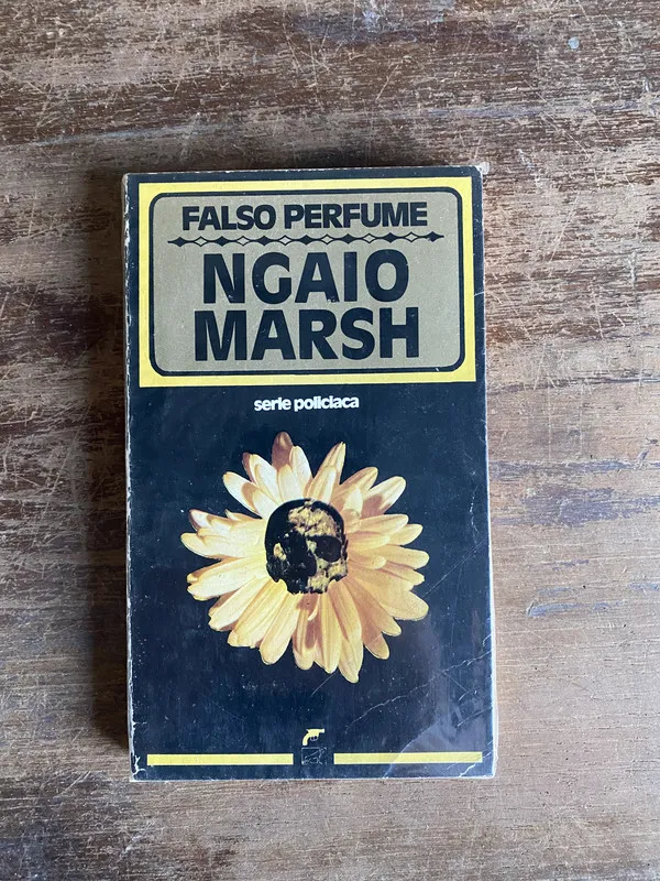 Falso Perfume - Marsh Ngaio (5t2)