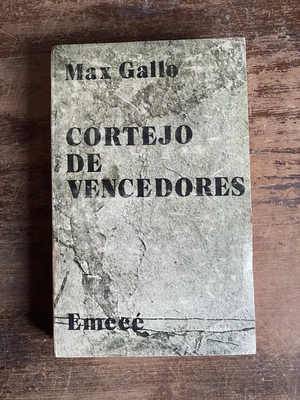 Cortejo de vencedores - Gallo Max (5n2)