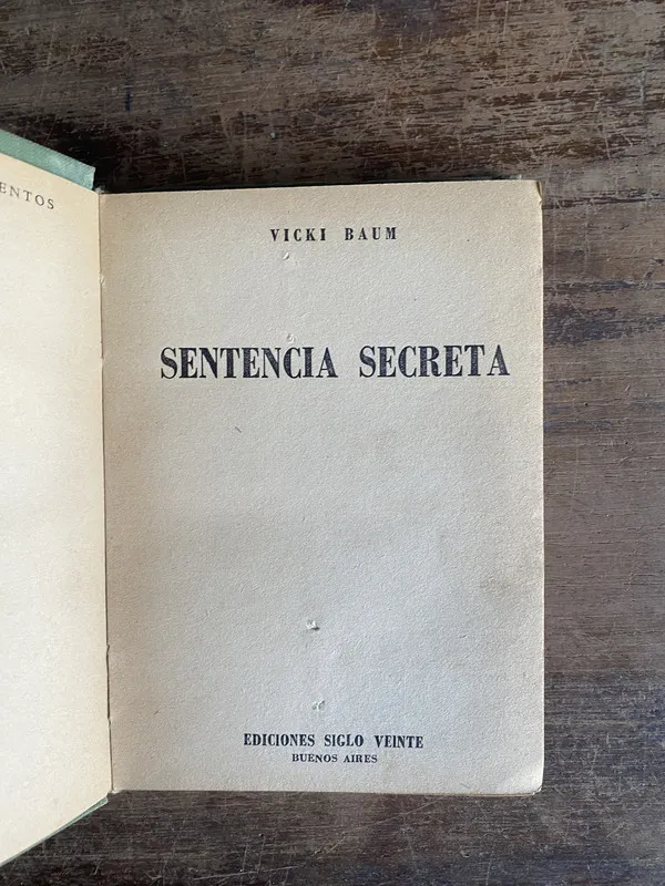 Tapa de Sentencia Secreta - Baum Vicki (5h0)