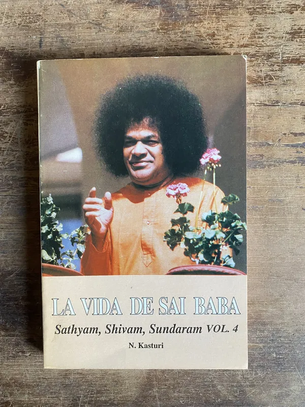 La Vida de Sai Baba - Kasturi N. (4z0)