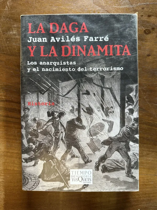La daga y la dinamita - Aviles Farre Juan (5c5)