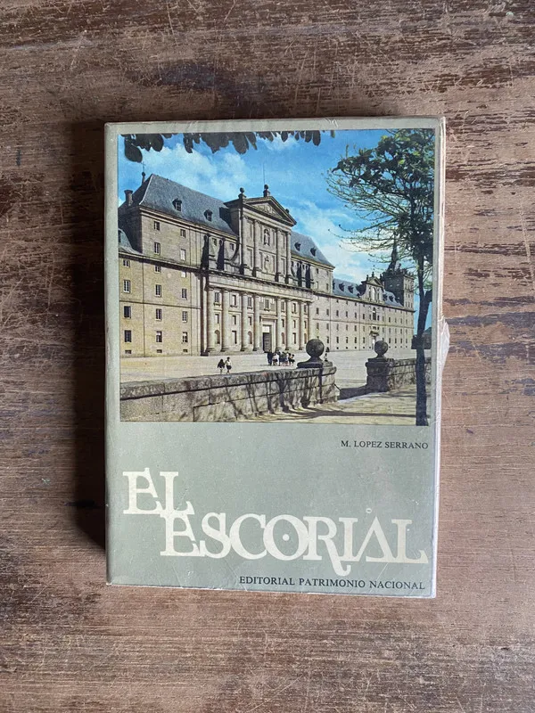 El Escorial - Lopez Serrano M. (4m0)
