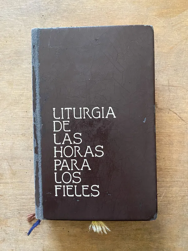 Liturgia de las Horas para los Fieles - (3w1)