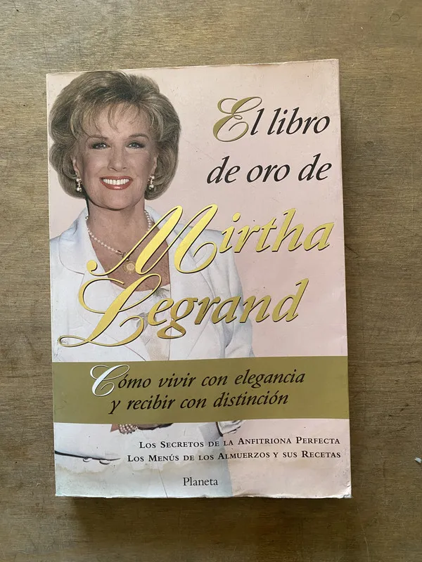 Tapa de El libro de oro de Mirtha Legrand - Legrand Mirtha (3w1)