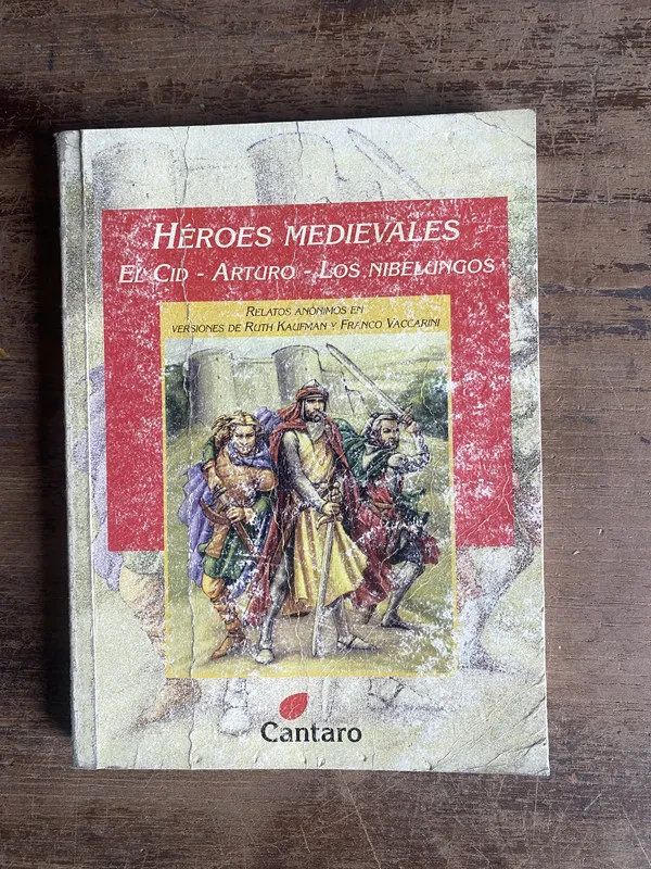 Tapa de Heroes Medievales - (4a0)