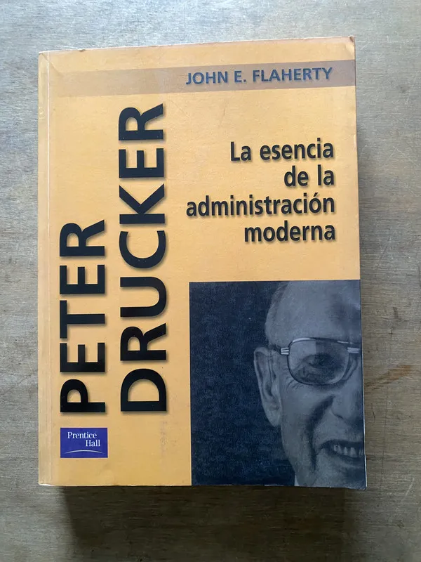 Peter Drucker - Flaherty John E. (3w5)