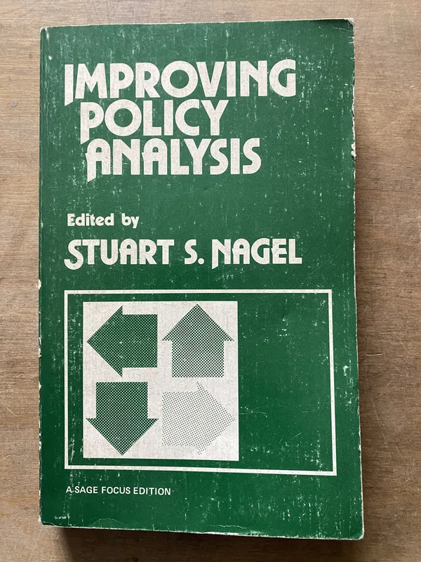 Improving Policy Analysis - Nagel Stuart S. (3t3)