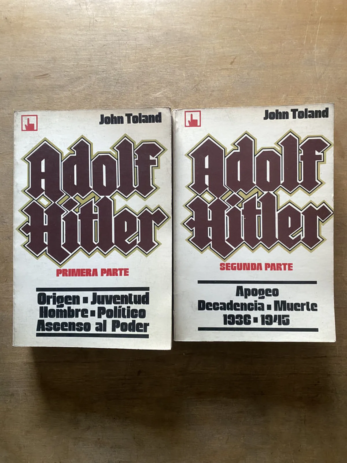 Adolf Hitler - Toland John (3w5)