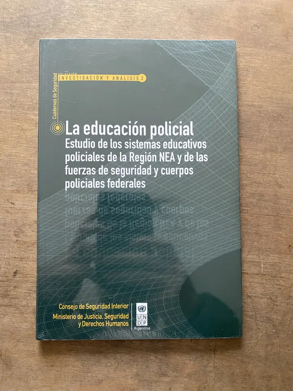 La educacion policial - (3s7)