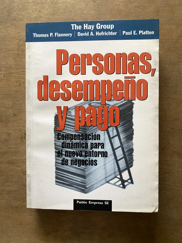 Personas desempeño y pago - Flannery (3s7)