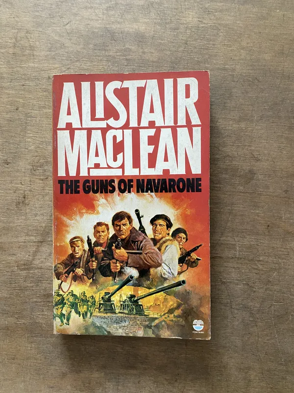 The Guns of Navarone - MacLean Alistair (3v2)