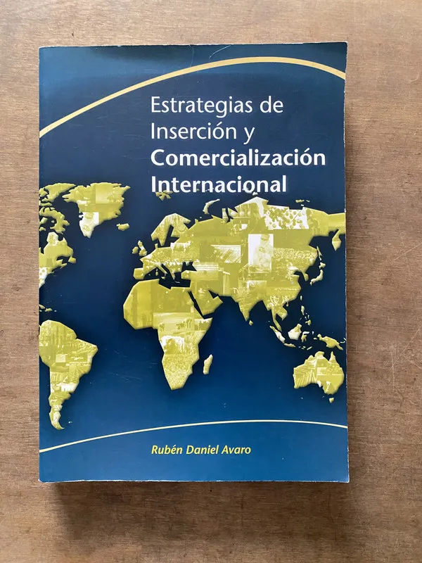 Estrategias de Insercion y Comercializacion - Avaro (3v4)
