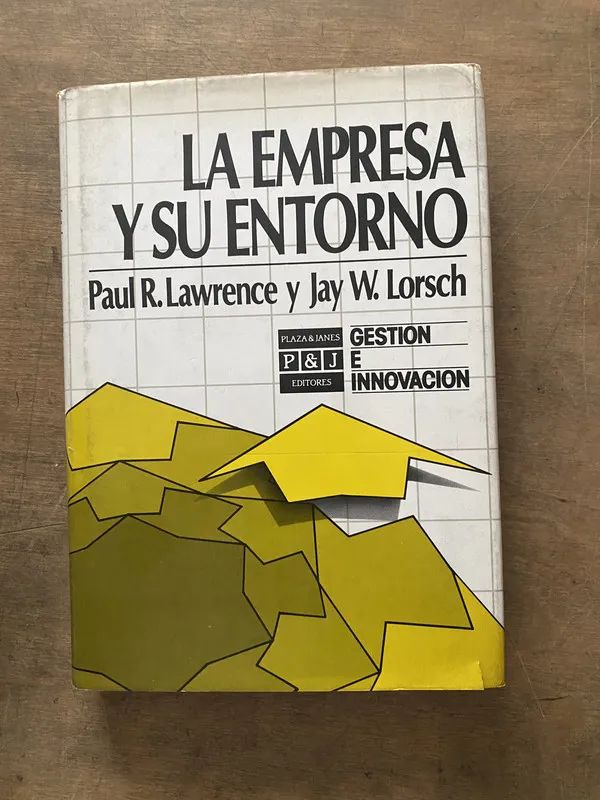 La empresa y su entorno - Lawrence (3v5)