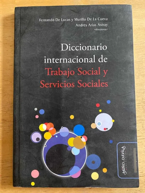 Tapa de Diccionario Internacional De Trabajo Social- De Lucas Y (h2)