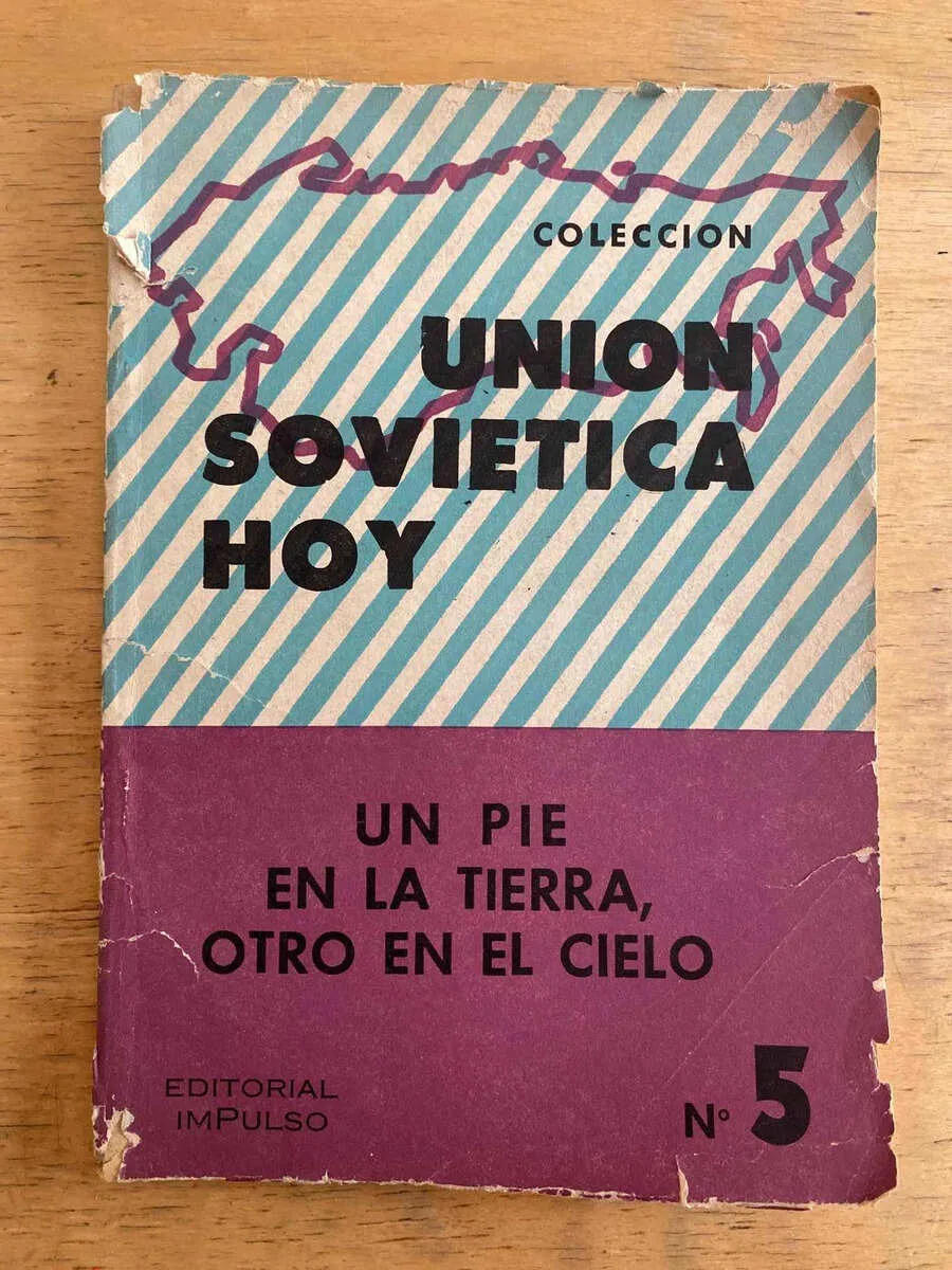 Un Pie En La Tierra Otro En El Cielo (k6)