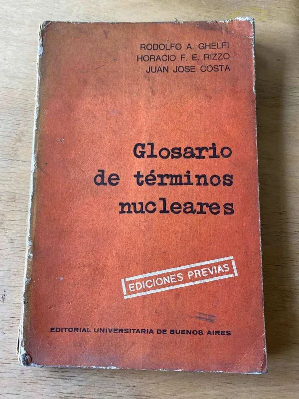 Tapa de Glosario De Terminos Nucleares - Ghelfi; Rizzo; Costa (s2)