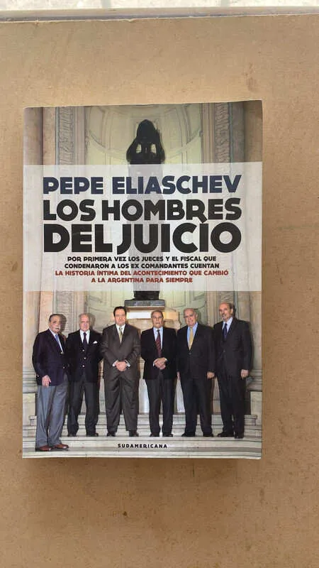 Los Hombres Del Juicio - Eliaschev, (n3)