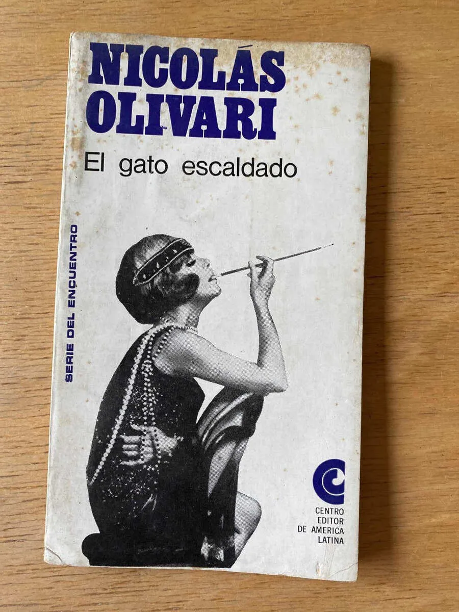 El Gato Escaldado - Olivari, Nicolas (z1)