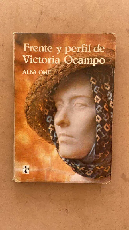 Frente Y Perfil De Victoria Ocampo - Omil, Alba (n3)
