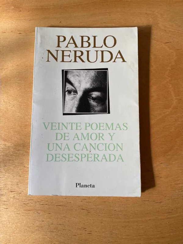Tapa de Veinte Poemas De Amor Y Una Cancion Desesperada - Neruda, P