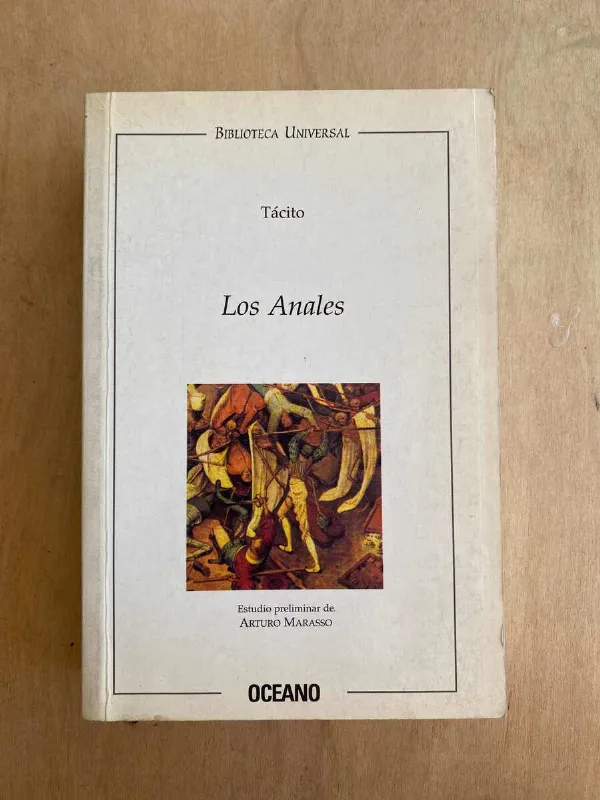 Tapa de Los Anales - Tacito (q3)