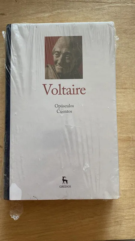Opusculos. Cuentos - Voltaire, (e piso)